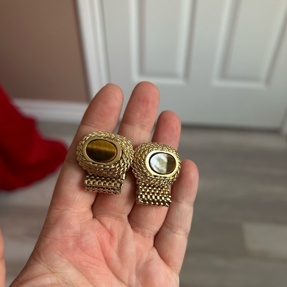 4/$100 Gold Mesh men vintage cufflinks  with Tiger's Eye 👨 - Picture 1 of 7